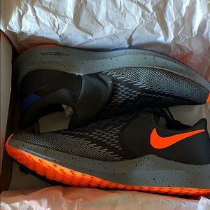 Band new, never worn Nike Zoom winflo 6